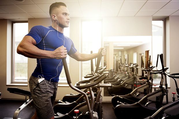 Máy chạy bộ điện tại nhà và 4 lợi ích dành cho sức khỏe