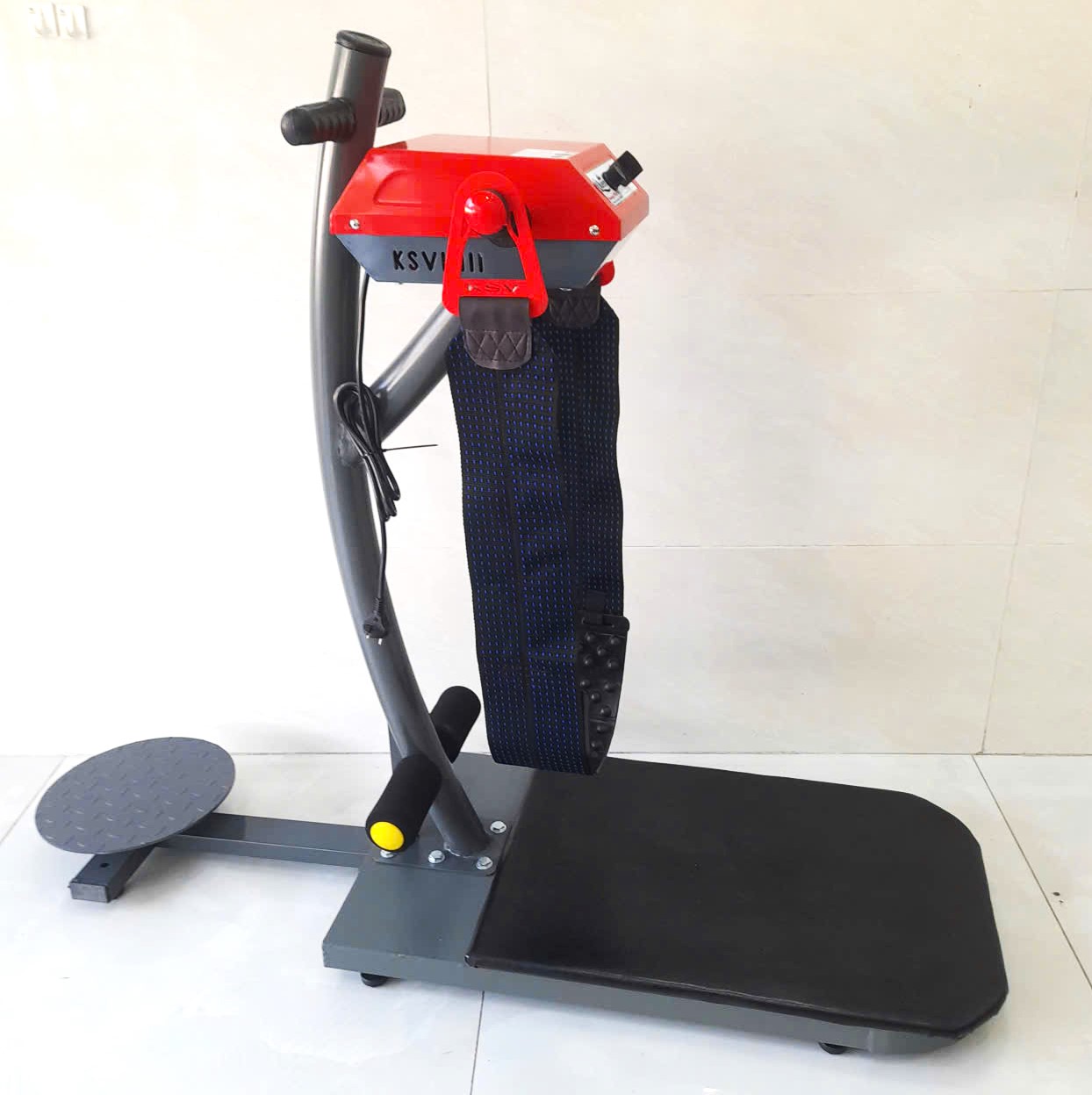 Máy Rung Xoay Giảm Mỡ Bụng Queen Pro New-Mẫu 2026 Có Điều Chỉnh Tốc Độ